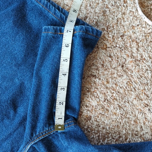 Vintage Chic 80's Denim High Rise Shorts with Yoke and Pleats - Picture 9 of 16